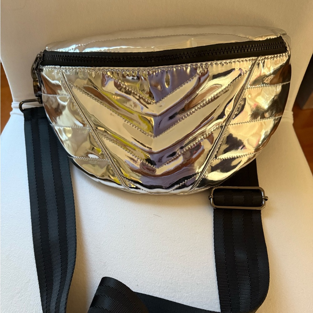 THINK ROYLN  Runaway Sling Waist Bag Misty Metallic Mirror Grey -MSRP $128